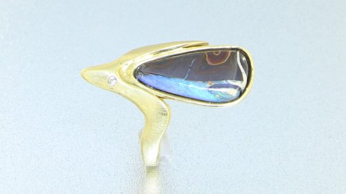 Ring GOLD geschwungen Opal Brillant